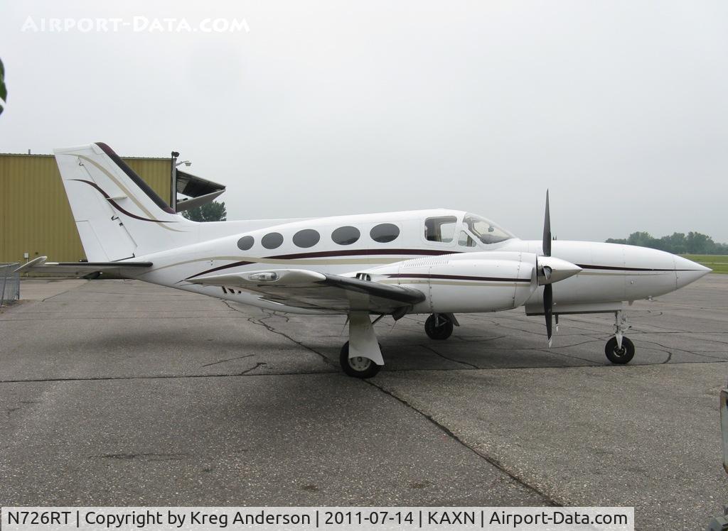 N726RT, 1976 Cessna 421C Golden Eagle C/N 421C0087, Cessna 421C Golden Eagle on the ramp.