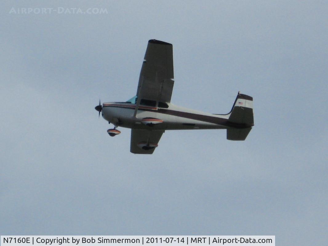 N7160E, 1959 Cessna 182B Skylane C/N 51717, Departing RWY 9 at Marysville, Ohio