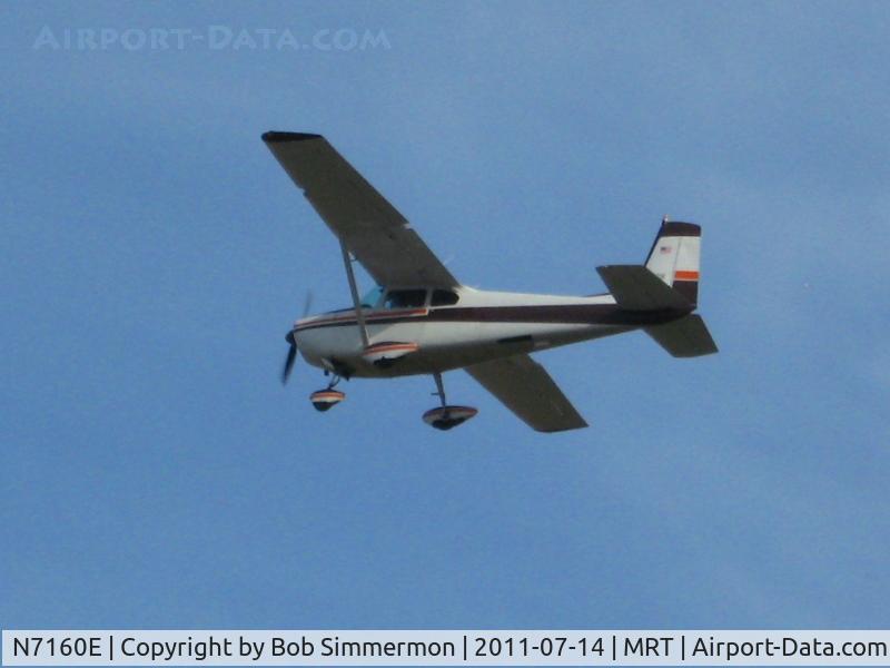 N7160E, 1959 Cessna 182B Skylane C/N 51717, Departing RWY 9 at Marysville, Ohio