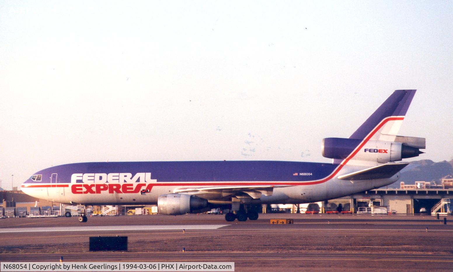 N68054, 1975 McDonnell Douglas MD-10-10F C/N 47808, Fed Ex