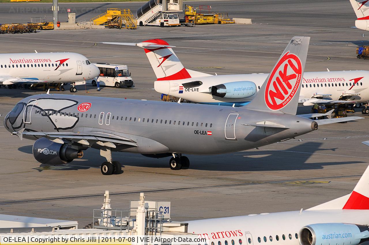 OE-LEA, 2005 Airbus A320-214 C/N 2529, NIKI