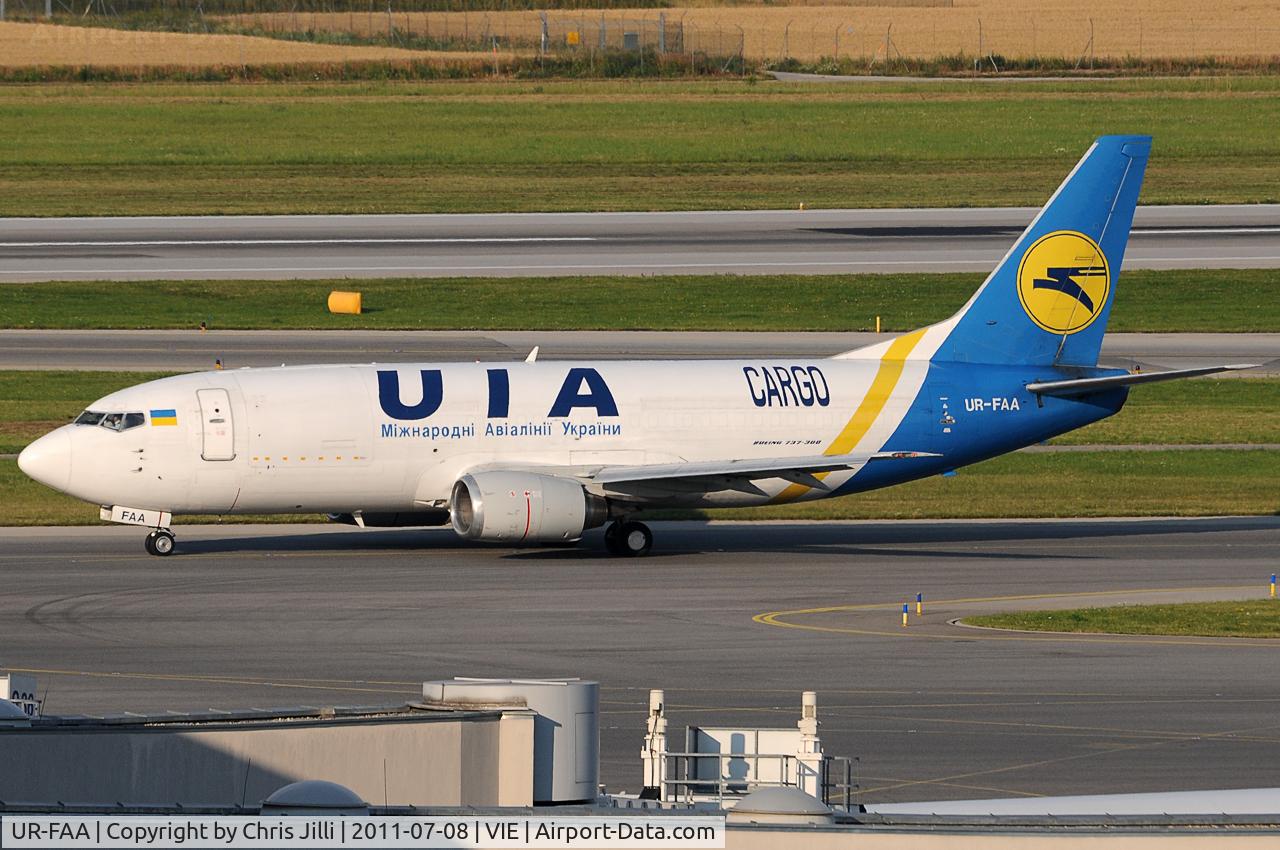 UR-FAA, 1989 Boeing 737-3Y0(F) C/N 24462, Ukraine International Cargo