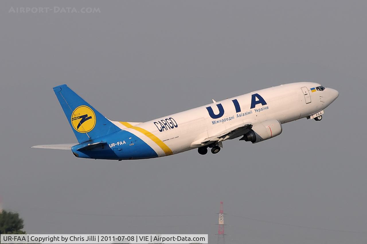 UR-FAA, 1989 Boeing 737-3Y0(F) C/N 24462, Ukraine International CARGO