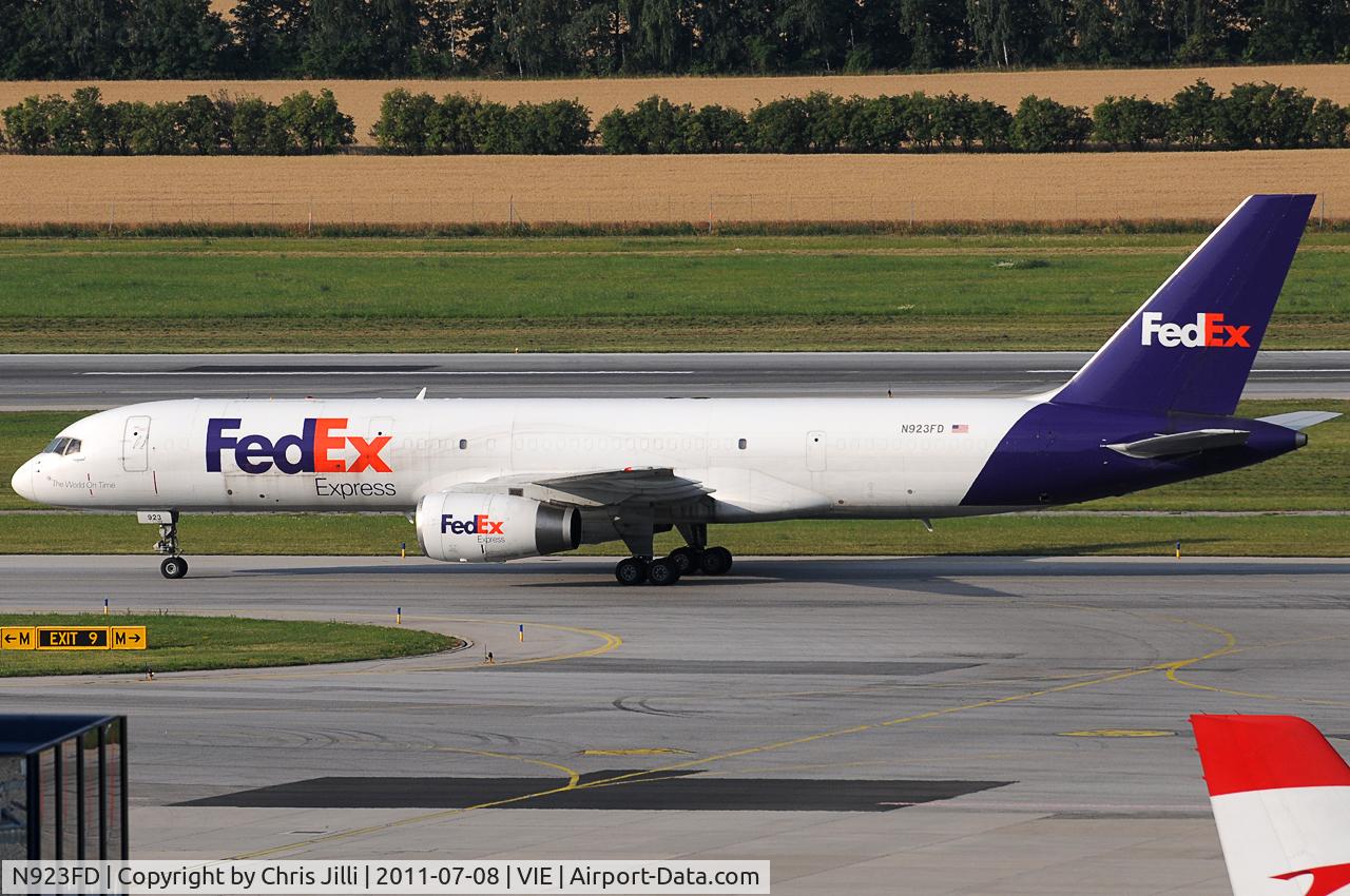 N923FD, 1992 Boeing 757-204 C/N 26266, FedEx