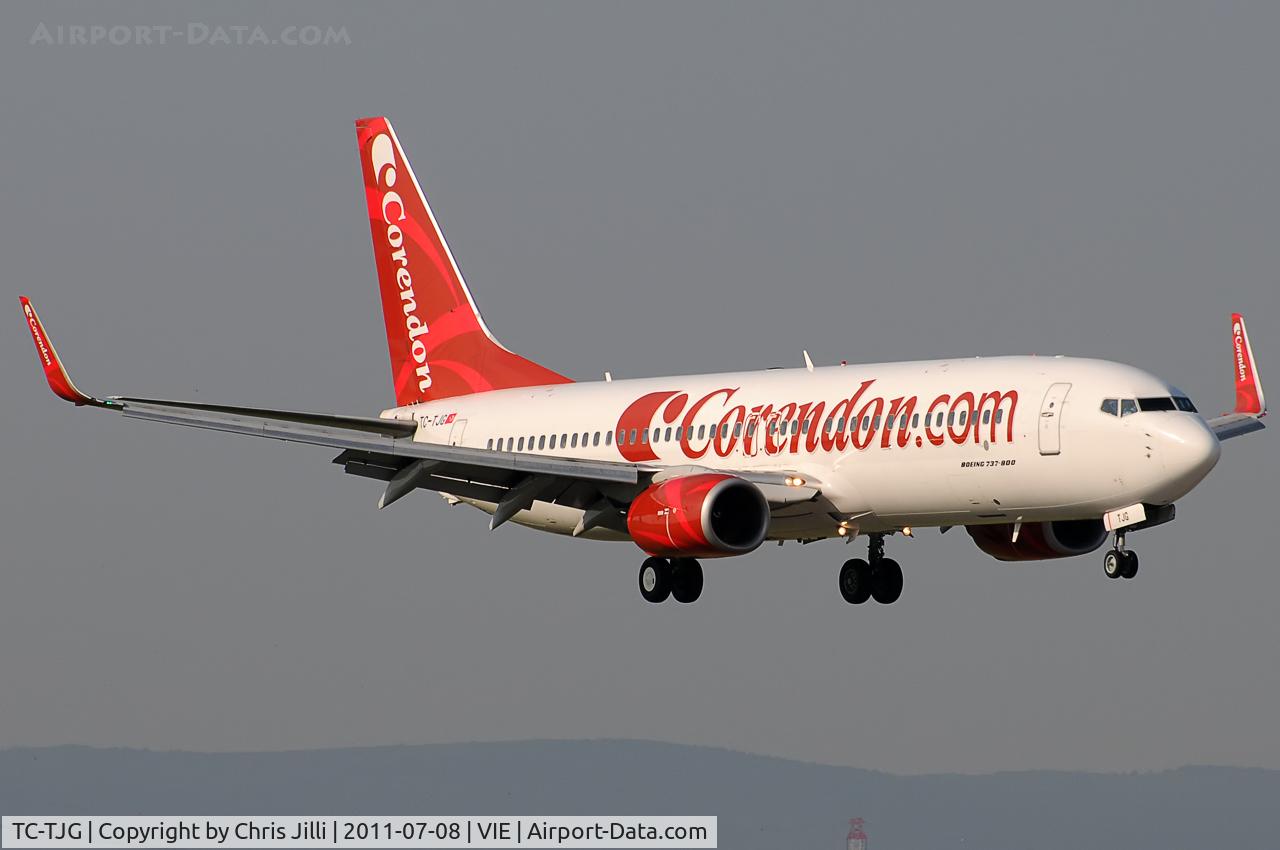 TC-TJG, 1999 Boeing 737-86J C/N 29120, Corendon