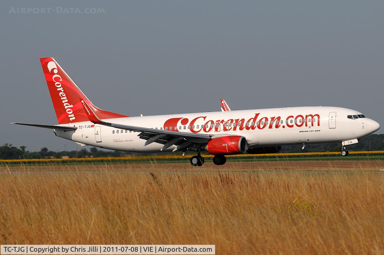 TC-TJG, 1999 Boeing 737-86J C/N 29120, Corendon