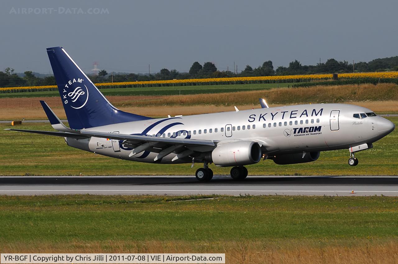 YR-BGF, 2001 Boeing 737-78J C/N 28440, TAROM