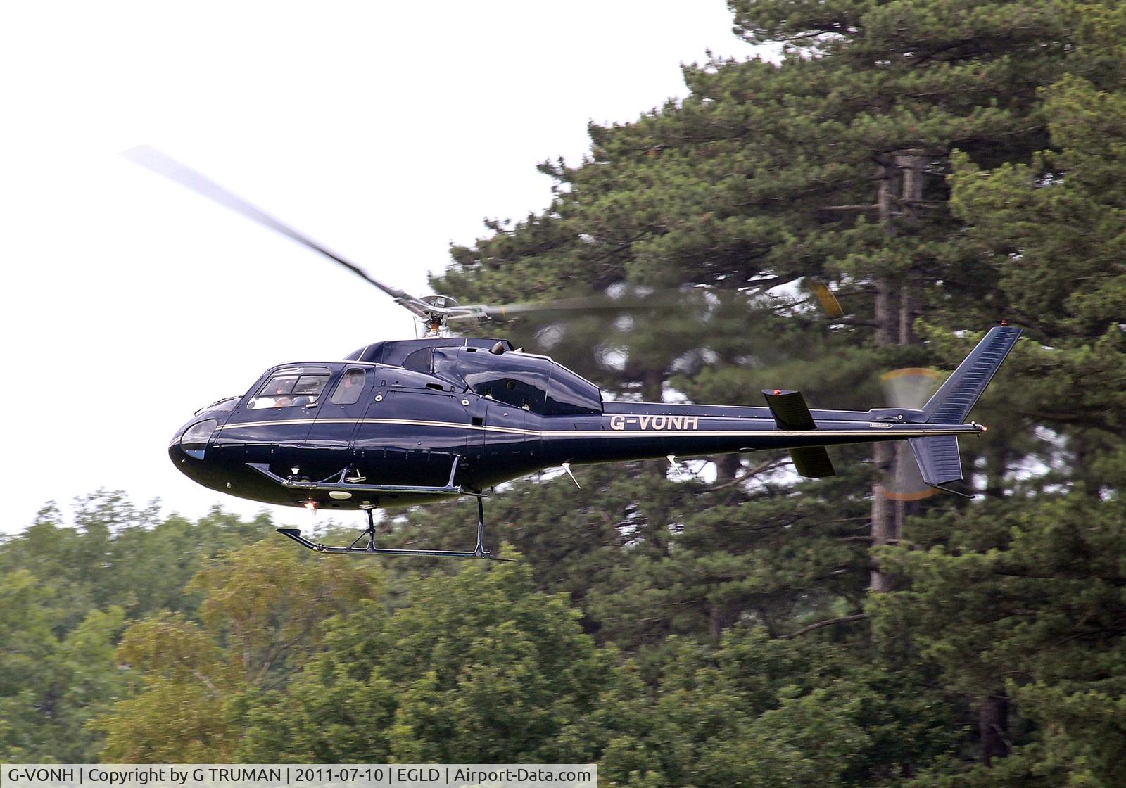 G-VONH, 1983 Aérospatiale AS-355F-1 Ecureuil 2 C/N 5303, Inbound from Silverstone after the 2011 British GP