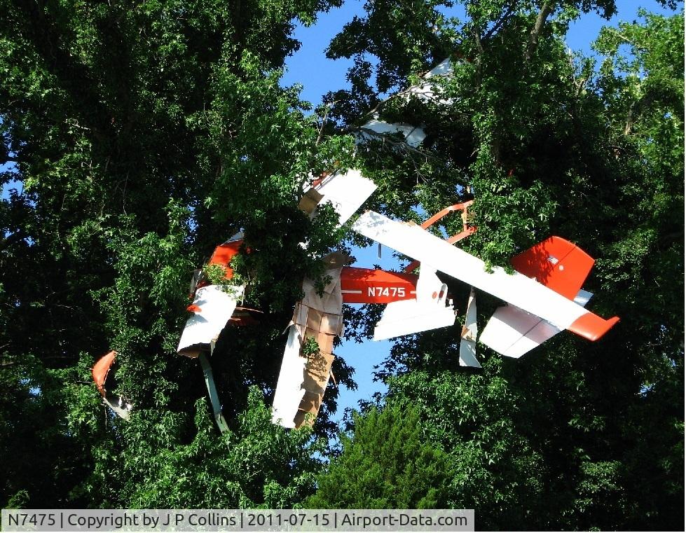 N7475, 1968 Slingsby T-49B Capstan C/N 1664, Crashed just beyond St Mary Airport, California Md at appox. 3:30 Fri 7/15/2011. Tow aircraft and glider was observed before crossing route 235 airborne.  Glider was canting to the left, port wing was down too low. Tow cable was still attached. Observer l