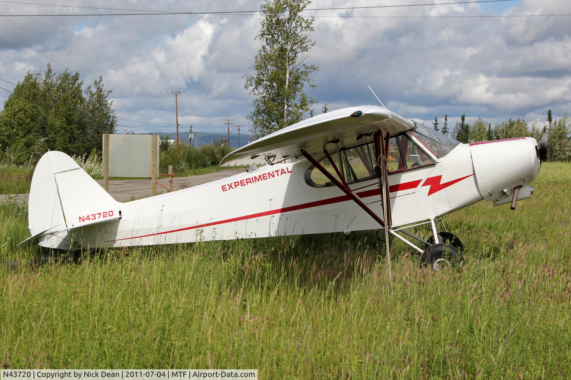 N43720, 2006 Rufli Theodore J RA002 C/N 002, MTF Metro Field