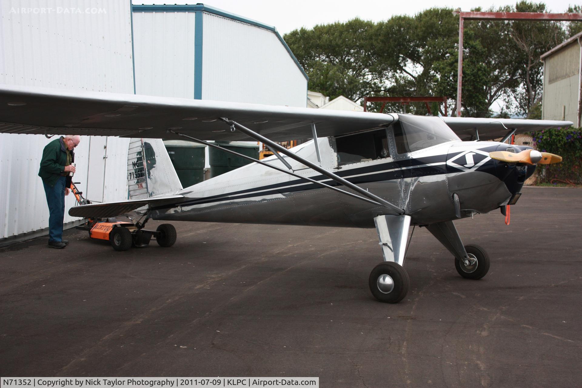 N71352, 1946 Luscombe 8A C/N 2779, Lompoc Piper Cub Fly-in 2011
