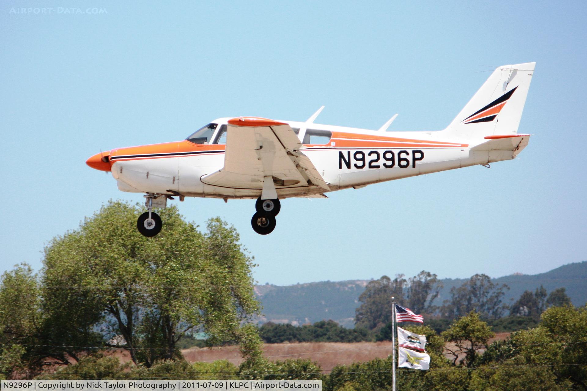 N9296P, 1968 Piper PA-24-260 Comanche C/N 24-4795, Lompoc Piper Cub Fly-in 2011