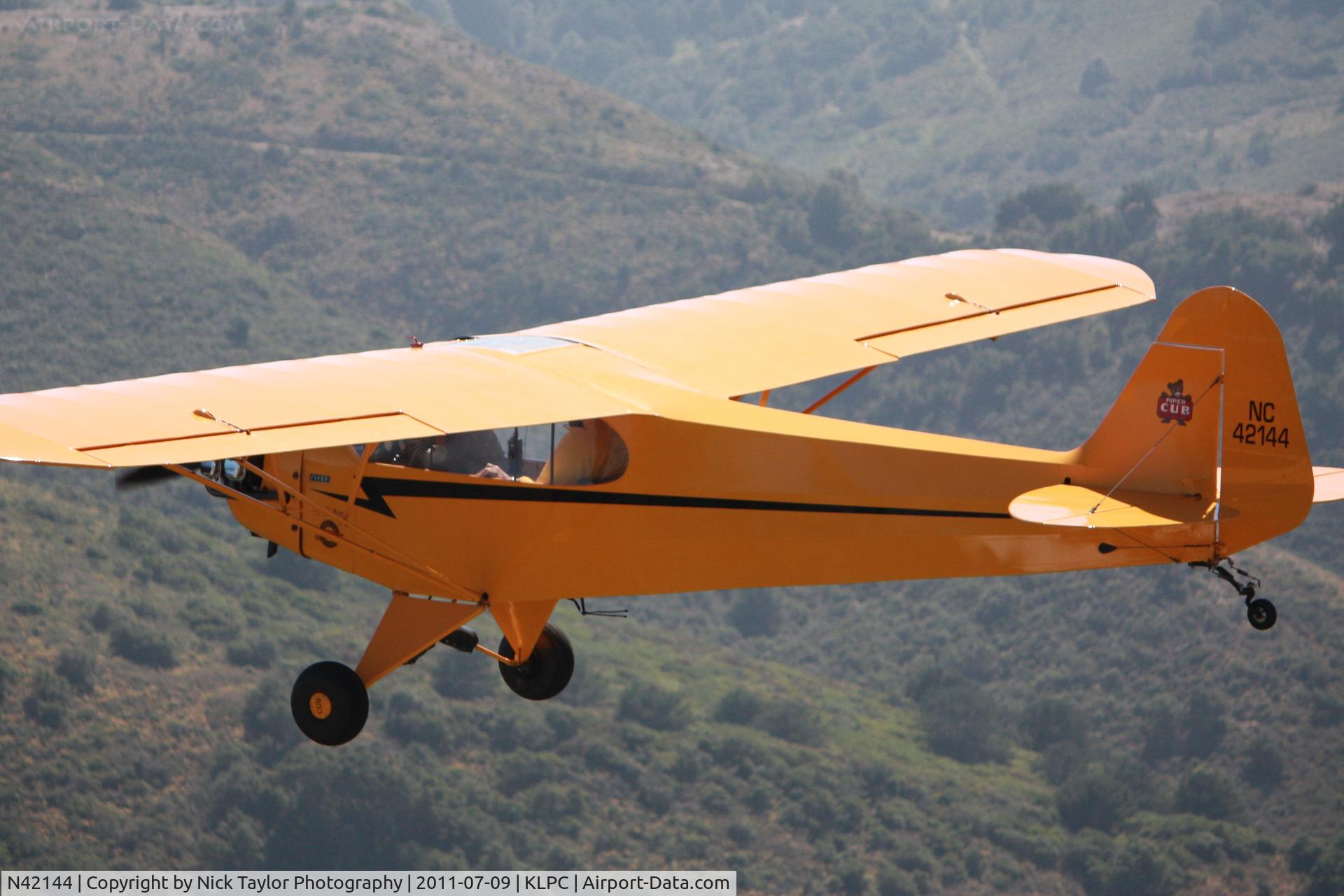 N42144, 1947 Piper J3C-65 Cub Cub C/N 14373, Lompoc Piper Cub Fly-in 2011