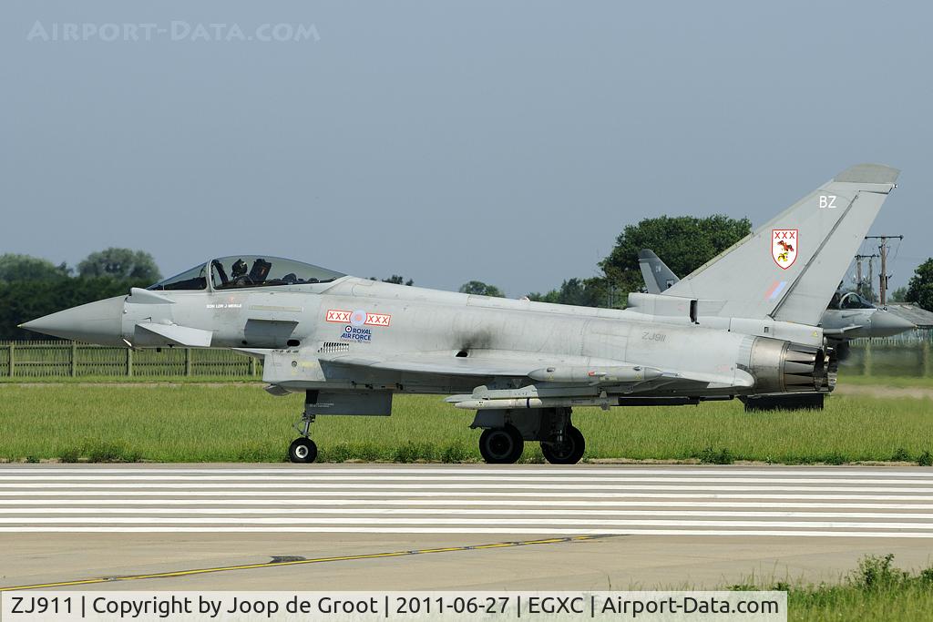 ZJ911, 2005 Eurofighter EF-2000 Typhoon F2 C/N 0041/BS002, still wearing the RAF 90 years anniversary markings