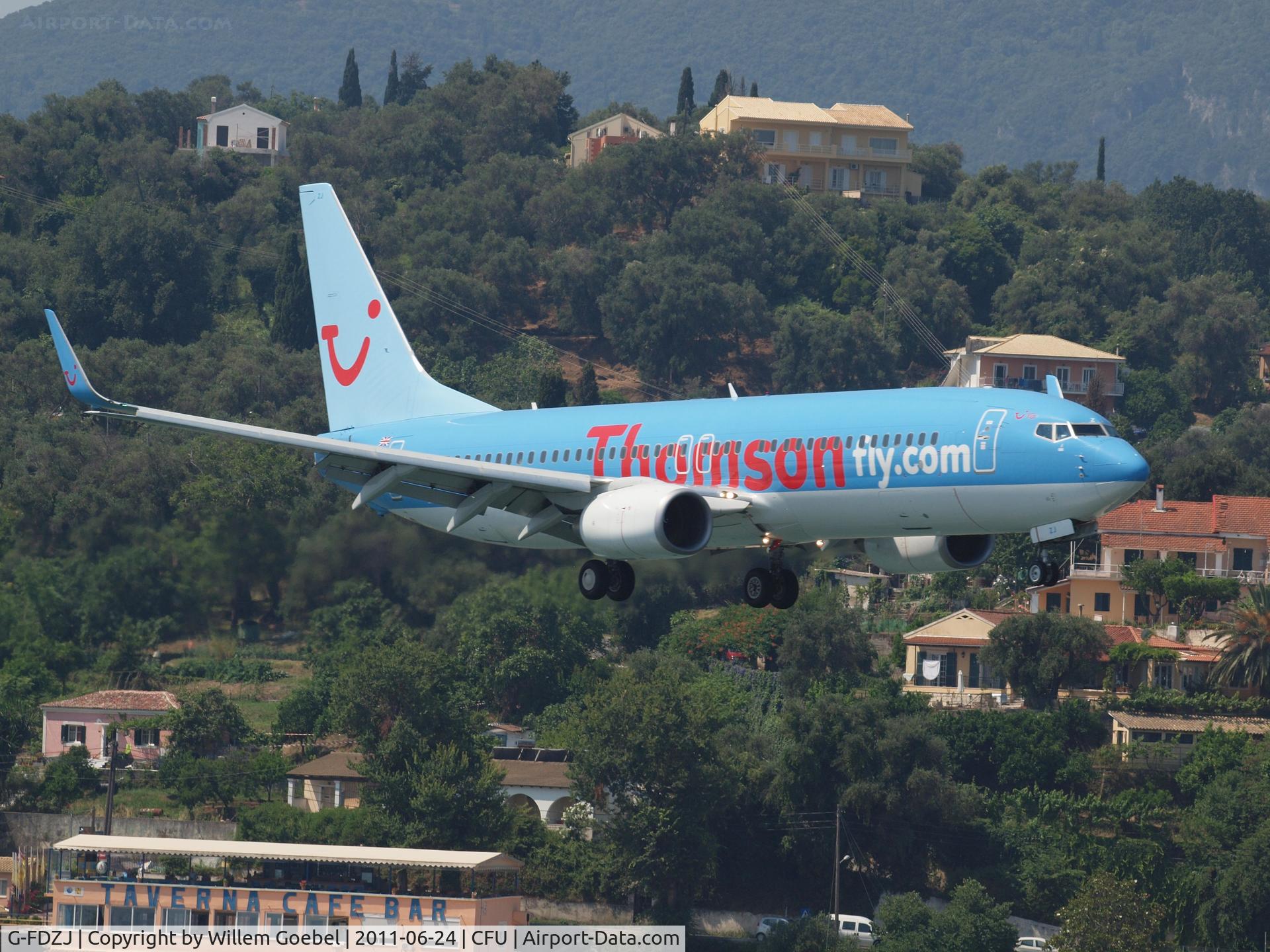 G-FDZJ, 2007 Boeing 737-8K5 C/N 34690, Prepare for landing