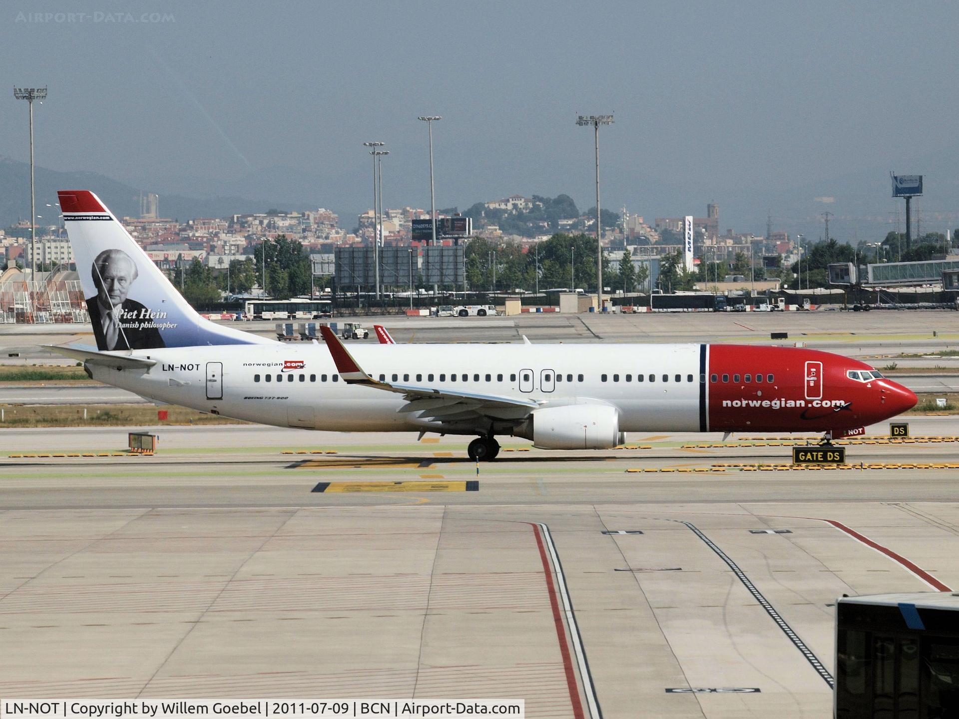 LN-NOT, 2010 Boeing 737-8JP C/N 37816, depart from Barcelona Airport