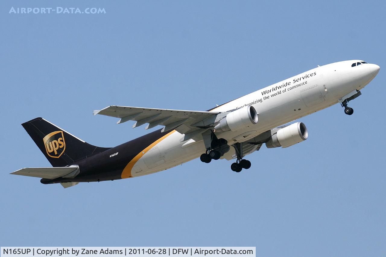 N165UP, 2005 Airbus A300F4-622R C/N 0854, UPS Airbus A300F departing DFW Airport.