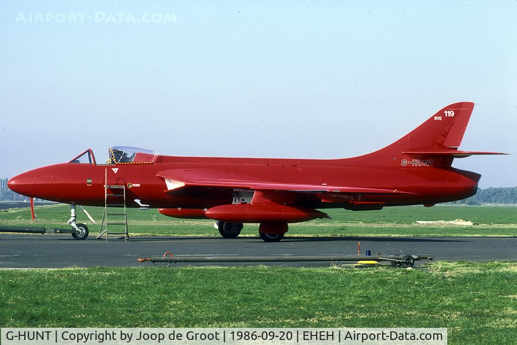 G-HUNT, 1956 Hawker Hunter F.51 C/N 41H-680277, this Hunter gave a nice display during the 1986 open house at Eindhoven.