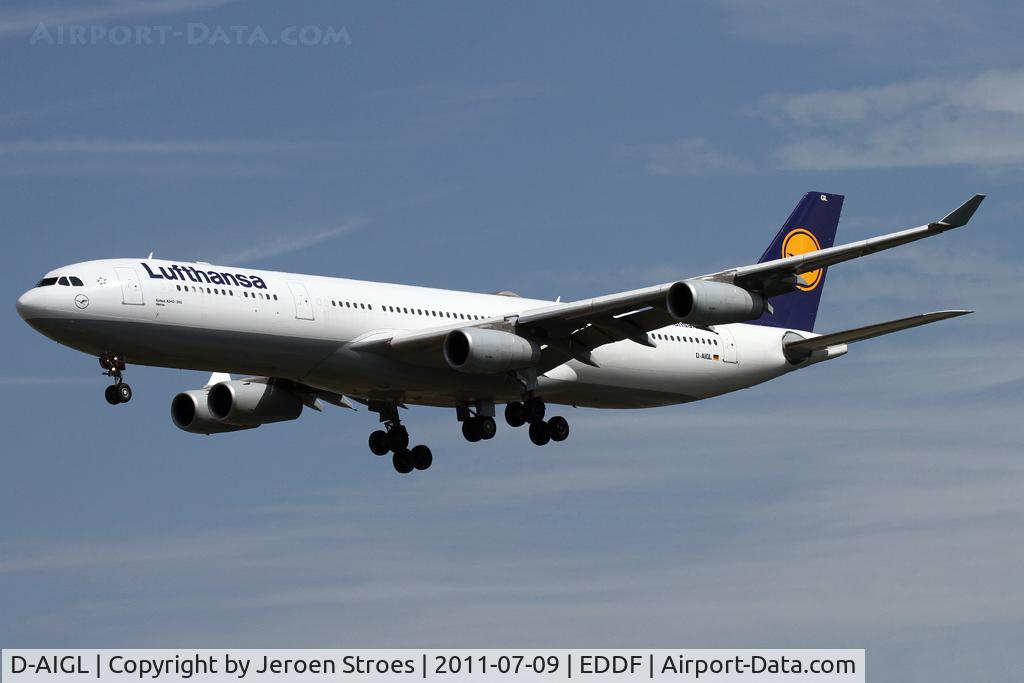 D-AIGL, 1996 Airbus A340-313 C/N 135, Frankfurt, EDDF, arrival