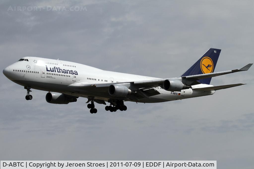 D-ABTC, 1990 Boeing 747-430M C/N 24287, Frankfurt, EDDF, arrival