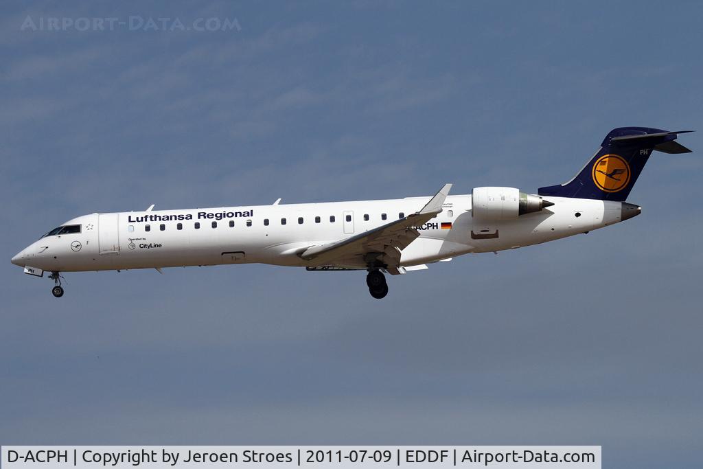D-ACPH, 2002 Canadair CRJ-701ER (CL-600-2C10) Regional Jet C/N 10043, Frankfurt, EDDF, arrival