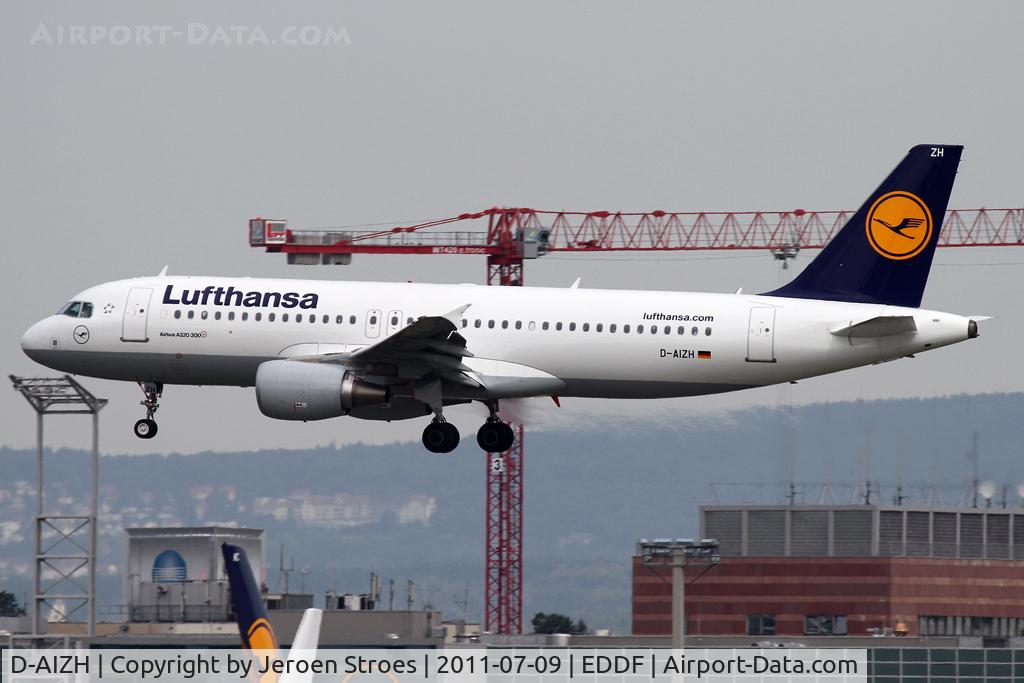D-AIZH, 2010 Airbus A320-214 C/N 4363, Frankfurt, EDDF, arrival