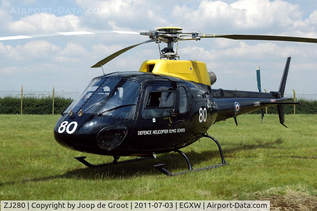 ZJ280, 1997 Eurocopter AS-350BB Squirrel HT1 Ecureuil C/N 3022, two Squirrels were used to transport the Red Arrows pilots from nearby Scampton to Waddington after their display.