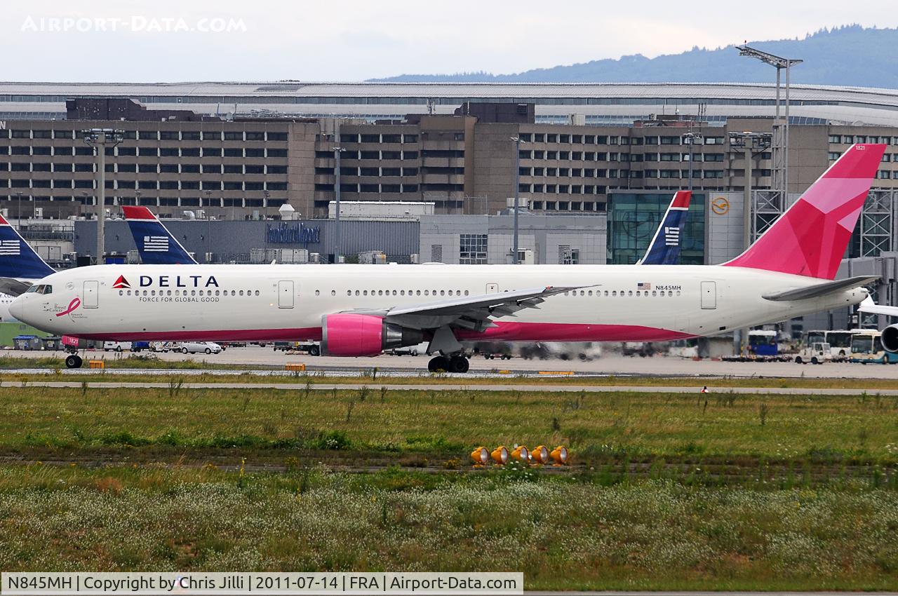 N845MH, 2002 Boeing 767-432/ER C/N 29719, Delta Air Lines