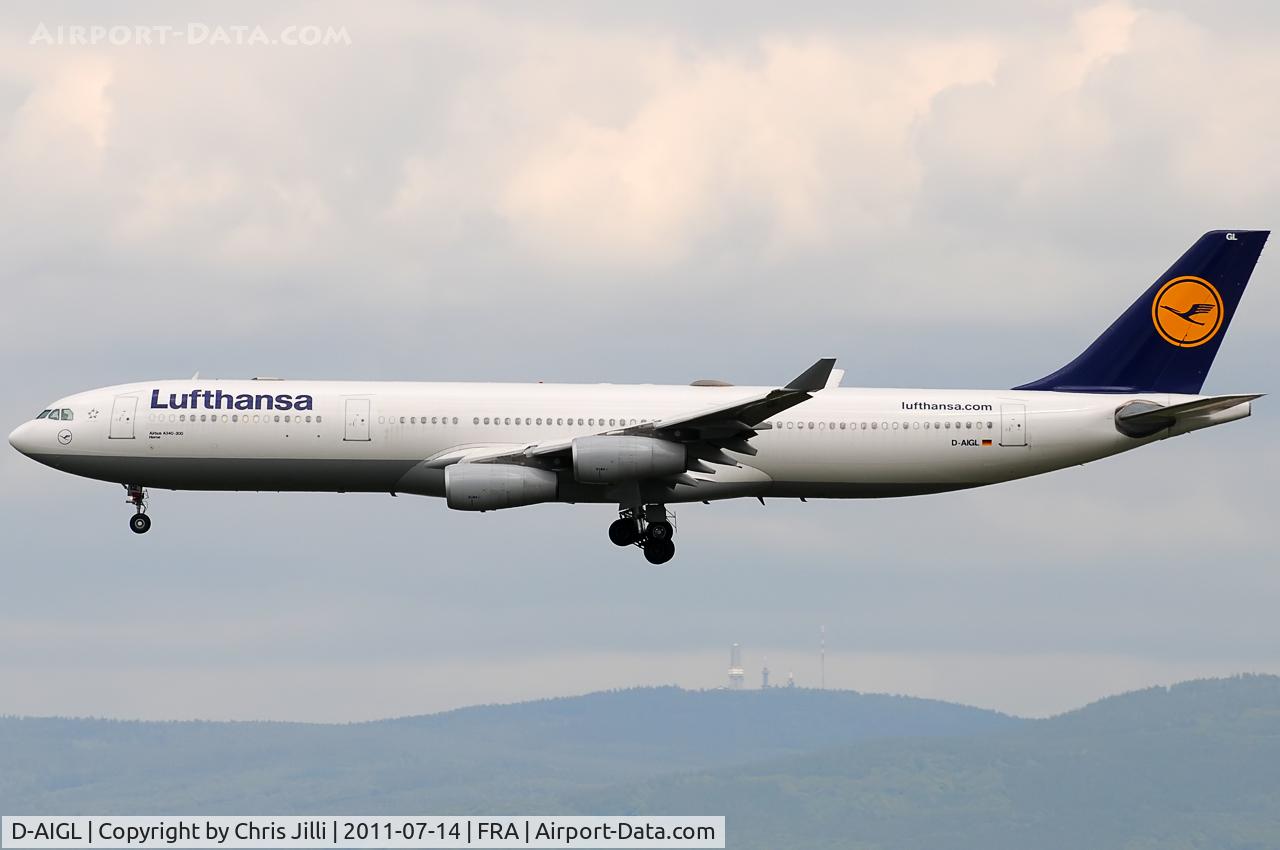 D-AIGL, 1996 Airbus A340-313 C/N 135, Lufthansa