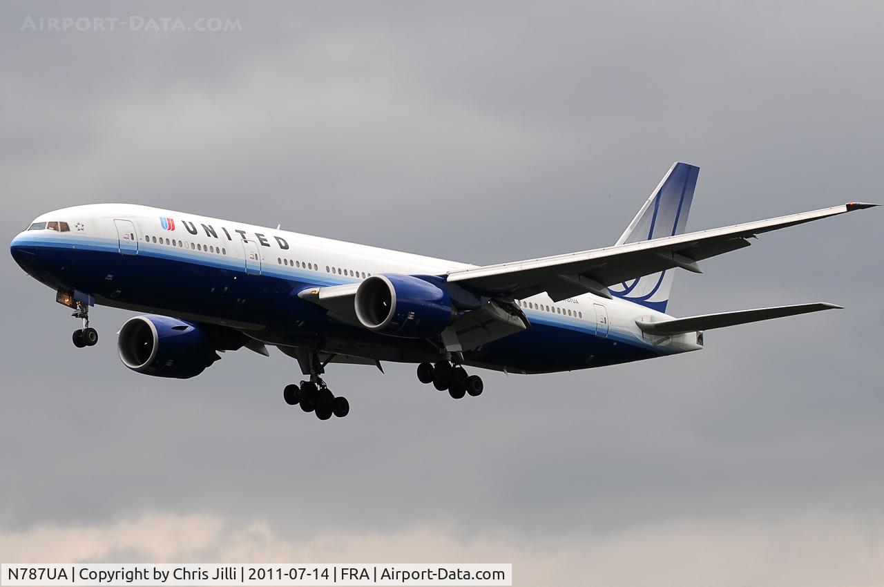 N787UA, 1997 Boeing 777-222 C/N 26939, United Airlines