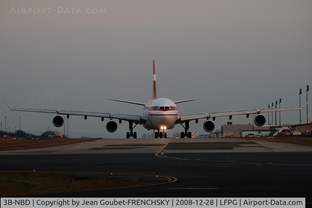 3B-NBD, 1997 Airbus A340-313 C/N 194, CDG aux //