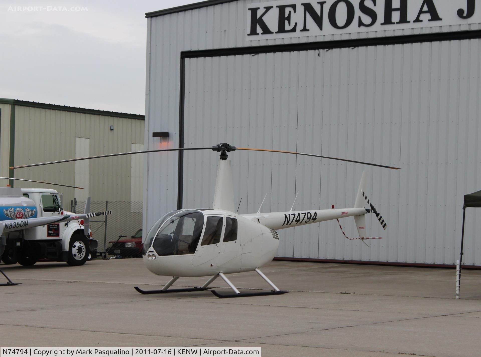 N74794, 2005 Robinson R44 II C/N 10944, Robinson R44 II