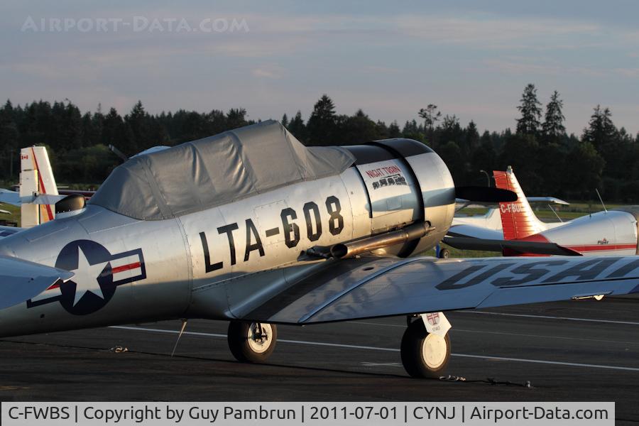 C-FWBS, 1952 Canadian Car & Foundry T-6H Harvard Mk.4M C/N CCF4-529, Tied down for the night