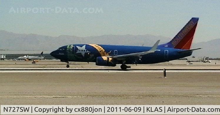 N727SW, 1999 Boeing 737-7H4 C/N 27859, 