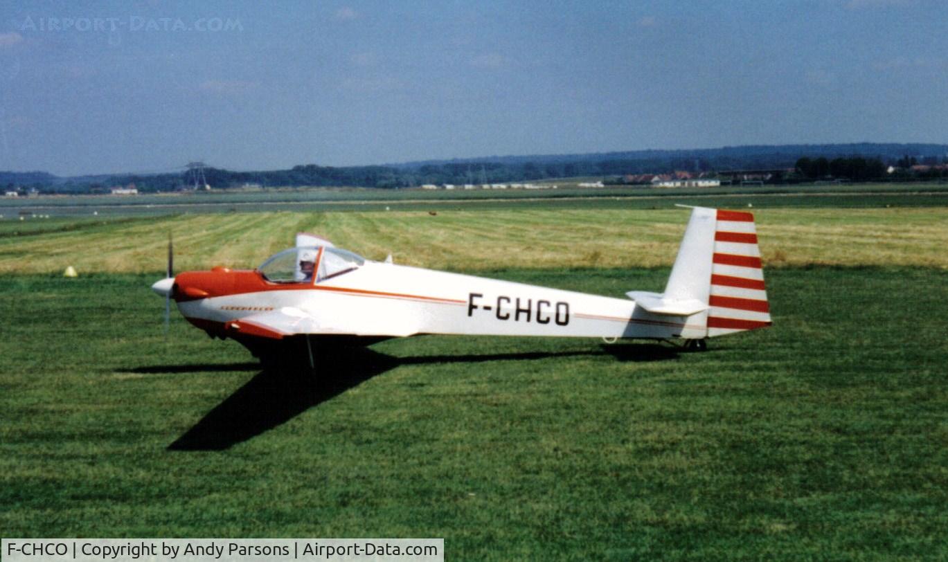 F-CHCO, 1976 Scheibe SF-25E Super Falke C/N 4321, I think taken at Chavenay (scanned print)