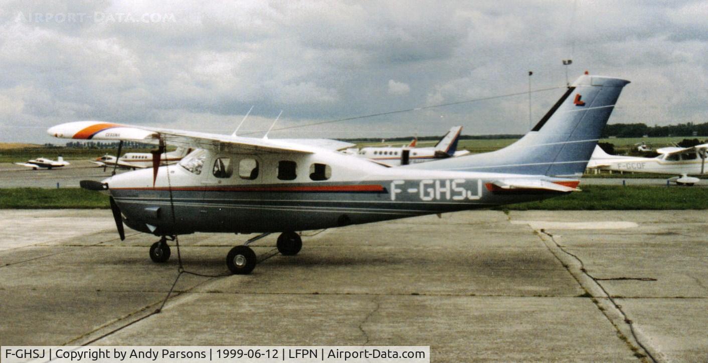 F-GHSJ, 1980 Cessna P210N Pressurised Centurion C/N P21000493, scanned print