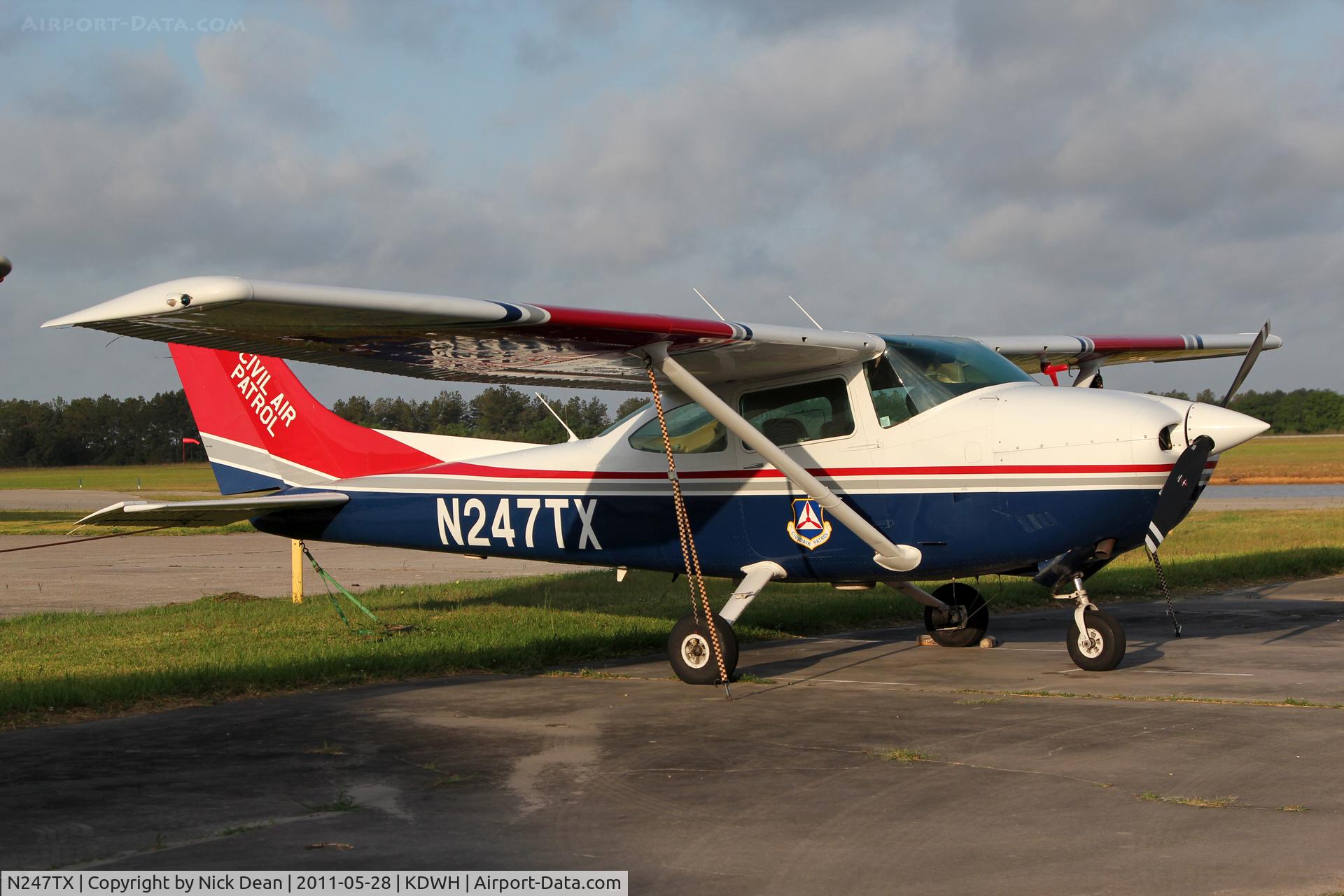 N247TX, 1979 Cessna 182Q Skylane C/N 18267139, KDWH/DWH