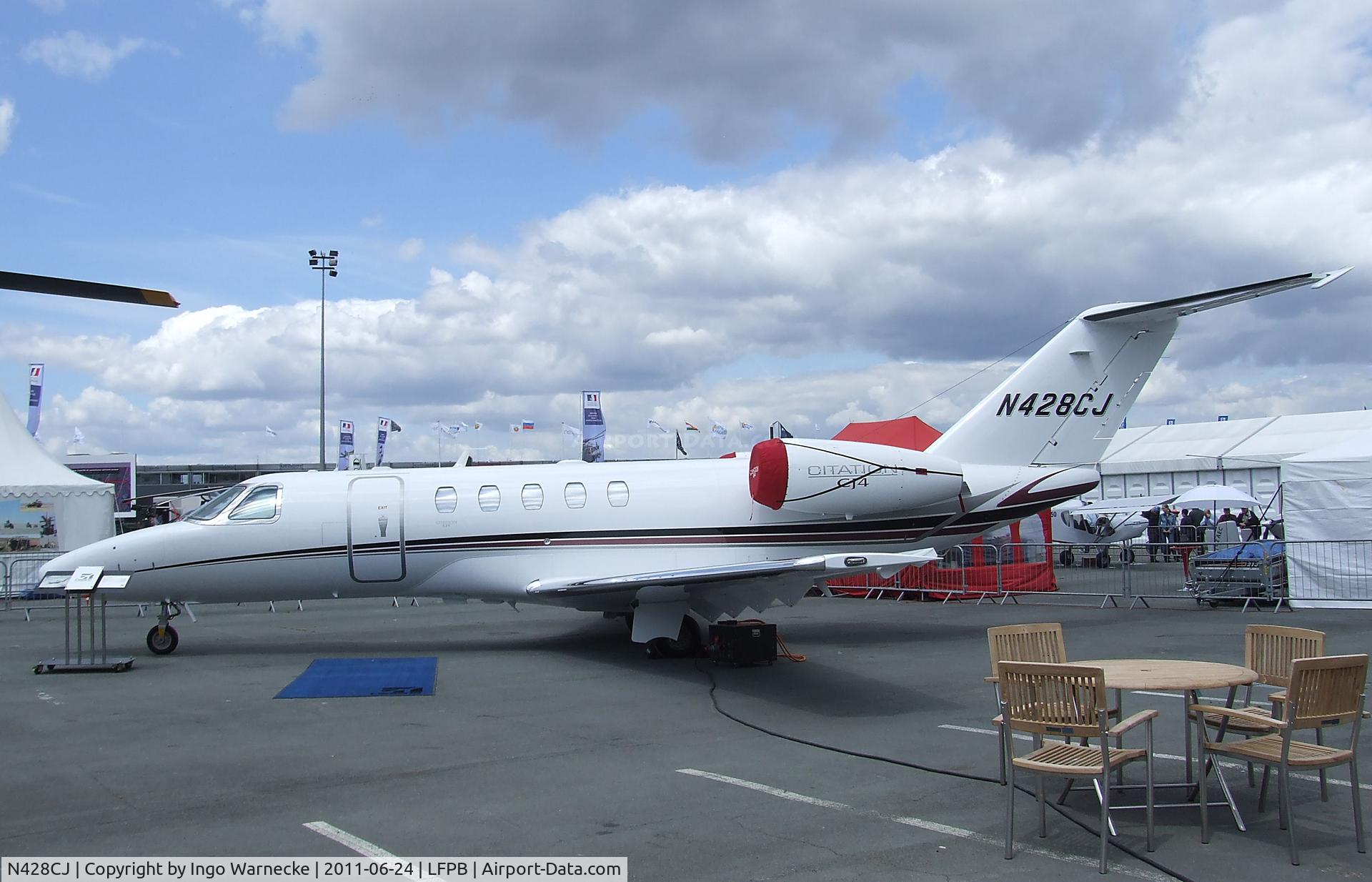 N428CJ, 2011 Cessna 525C CitationJet CJ4 C/N 525C-0028, Cessna 525C CitationJet CJ4 at the Aerosalon 2011, Paris