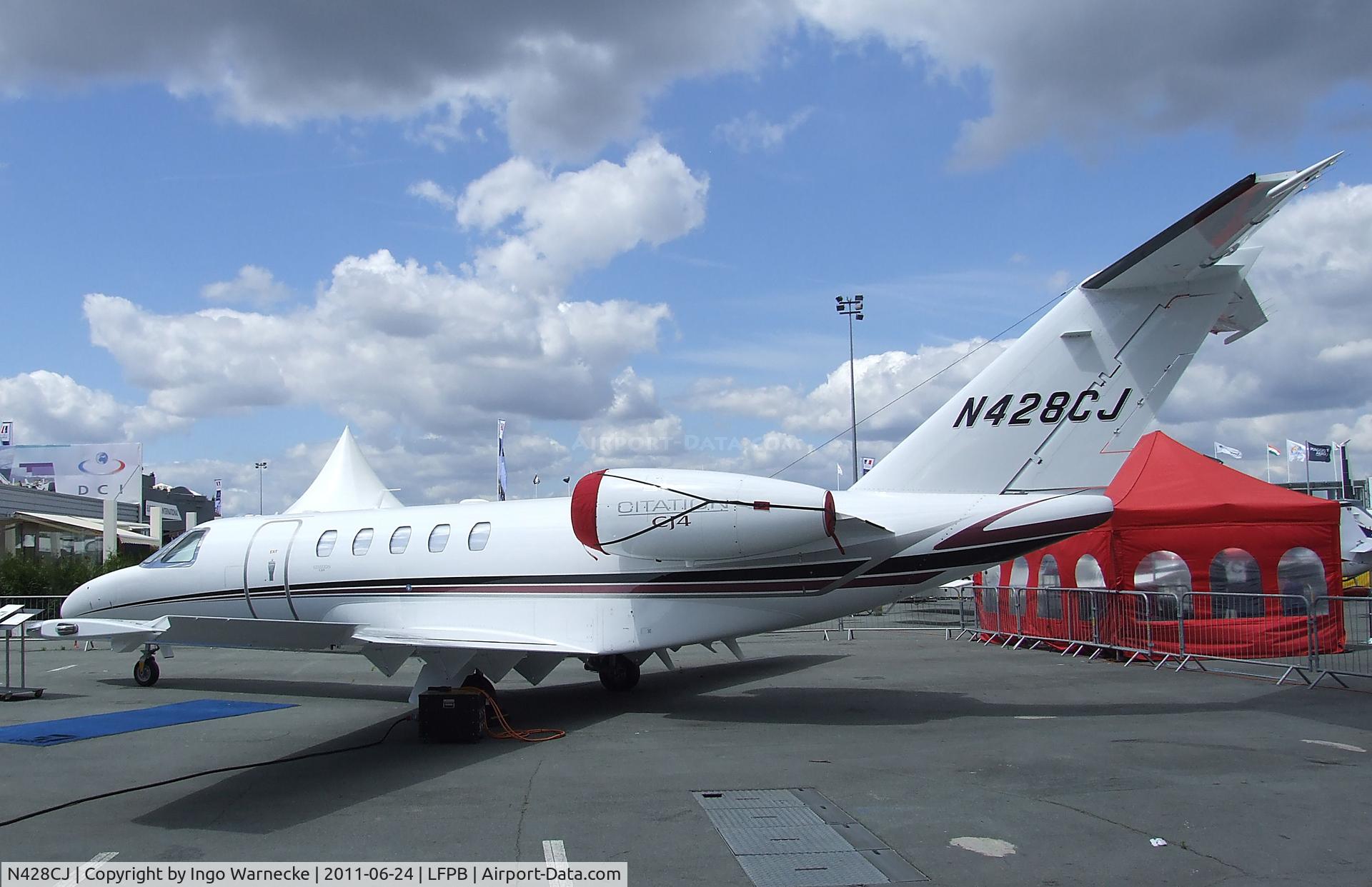 N428CJ, 2011 Cessna 525C CitationJet CJ4 C/N 525C-0028, Cessna 525C CitationJet CJ4 at the Aerosalon 2011, Paris