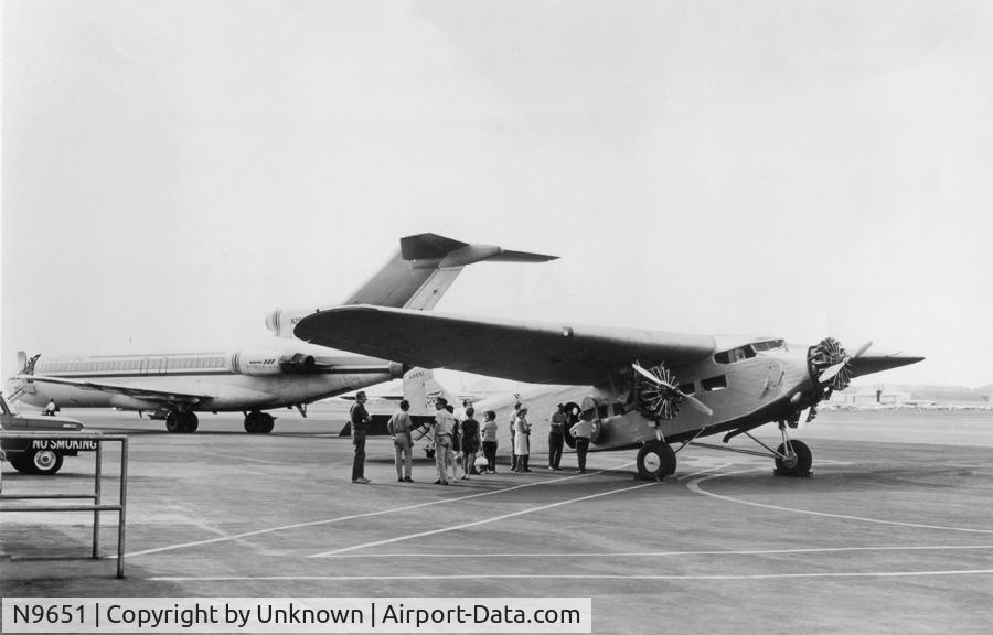 N9651, 1929 Ford 5-AT-B Tri-Motor C/N 364214, Photo Circa 1967. Owned by Gaylord Moxon who is seen in photo. That is Pacific Airlines 727 N2979G on the right.
