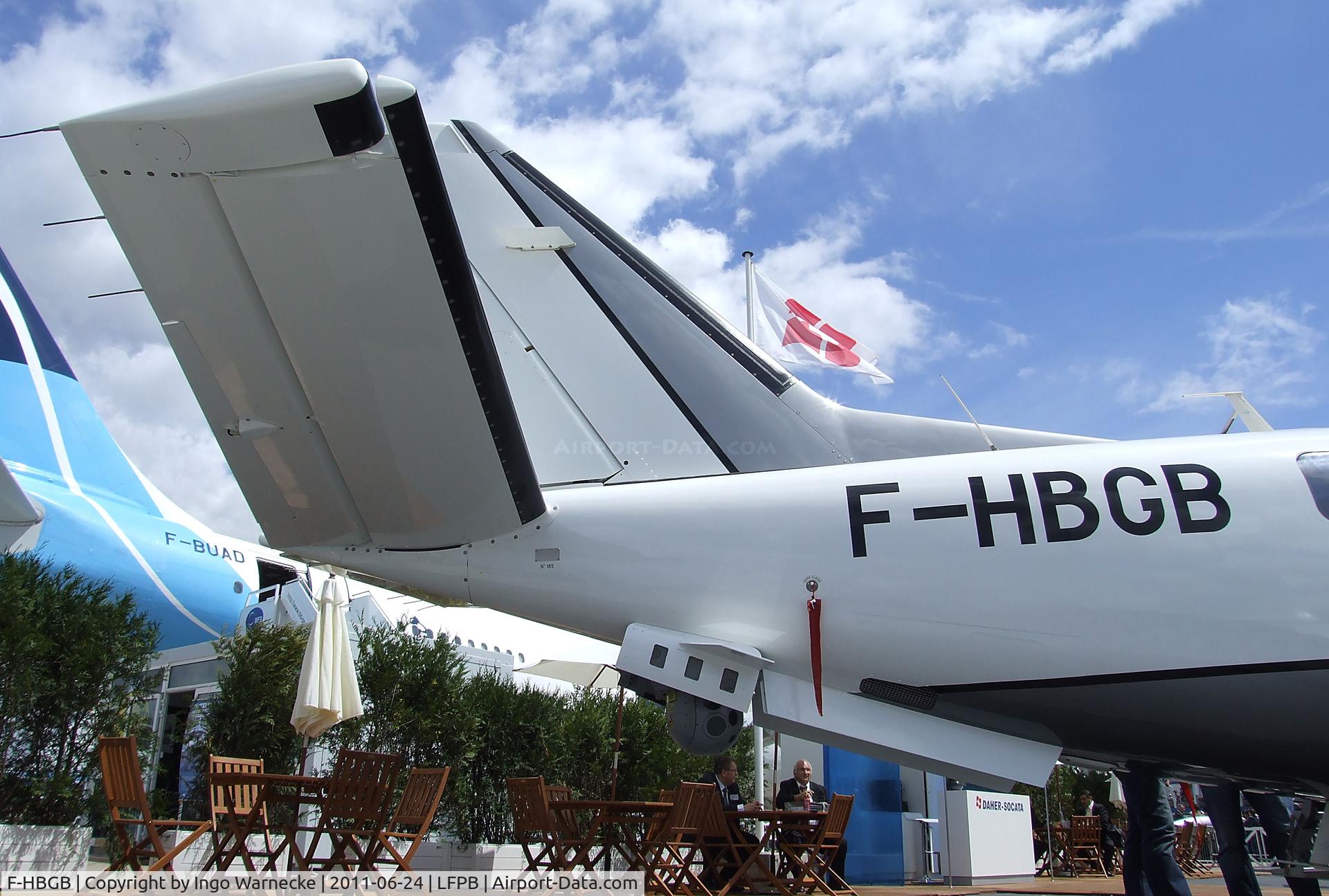 F-HBGB, 2001 Socata TBM-700 C/N 185, SOCATA TBM-700 at the Aerosalon 2011, Paris