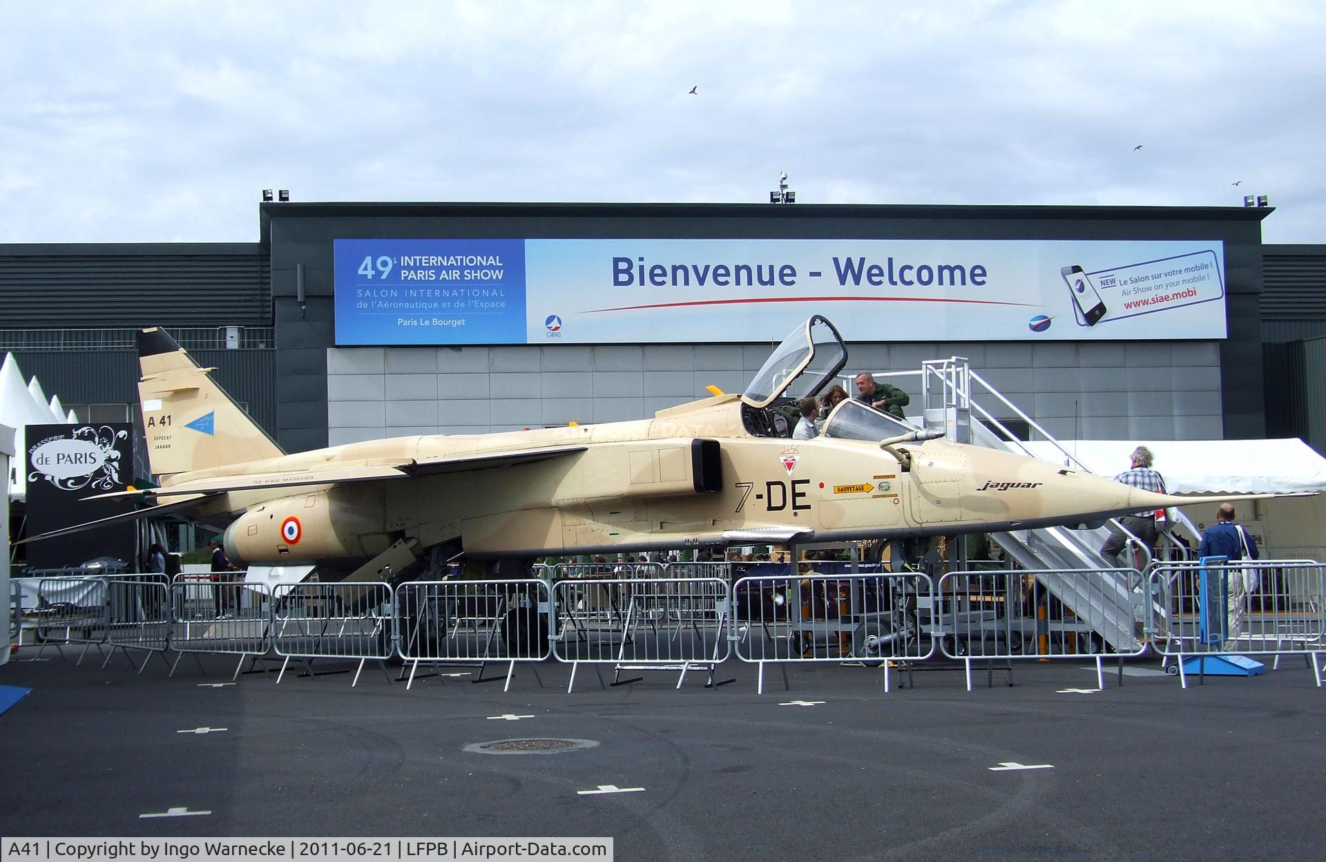 A41, Sepecat Jaguar A C/N A41, SEPECAT Jaguar A at the Aerosalon 2011, Paris