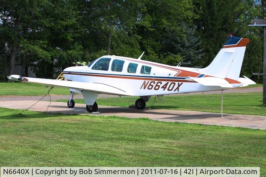 N6640X, 1979 Beech A36 Bonanza 36 C/N E-1532, Tied down at Parr field.