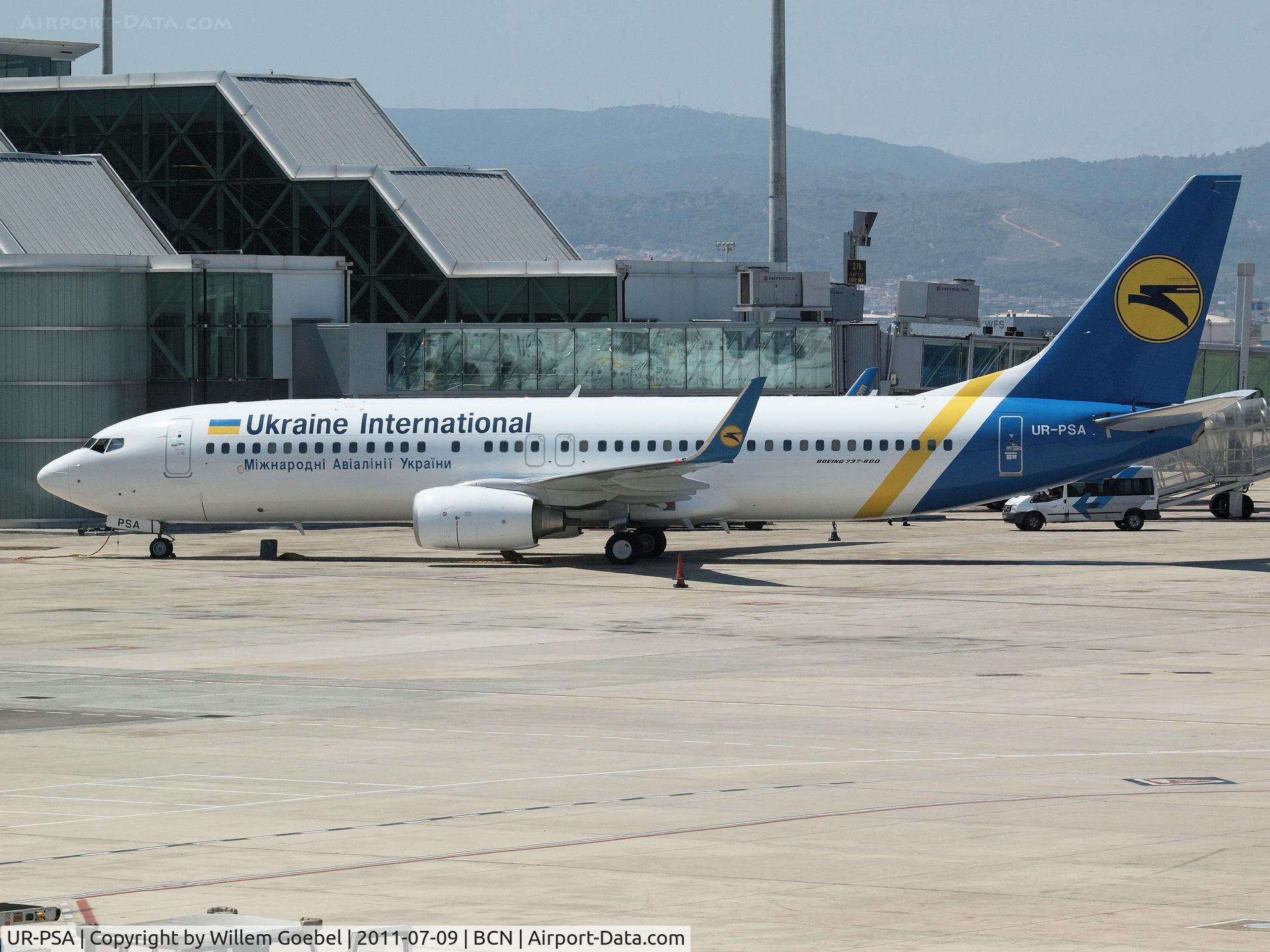 UR-PSA, 2009 Boeing 737-8HX C/N 29658, Depart from Barcalona Airport