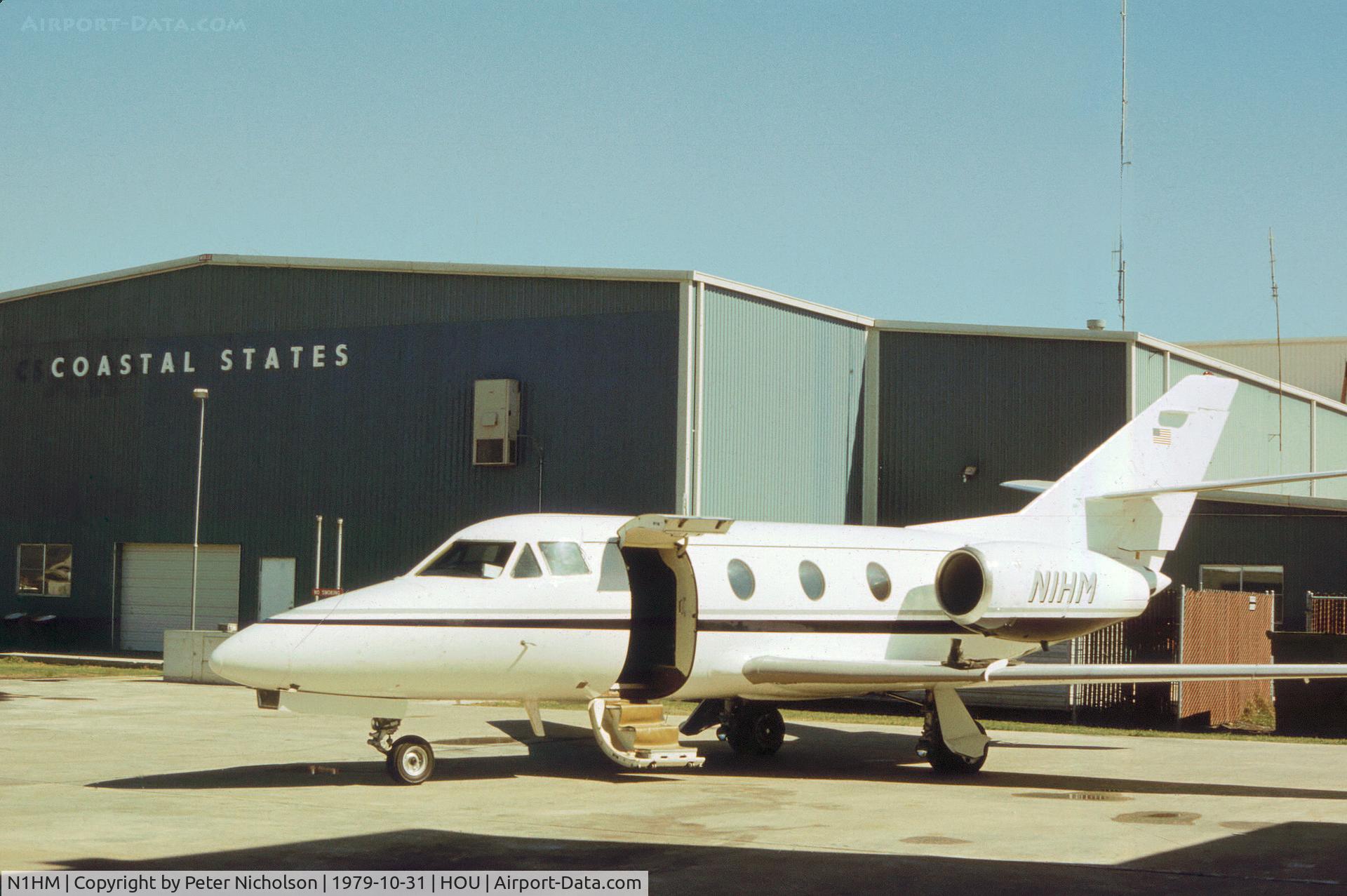 N1HM, 1975 Dassault Falcon 10 C/N 41, Falcon 10 as seen at Houston Hobby Airport in October 1979.