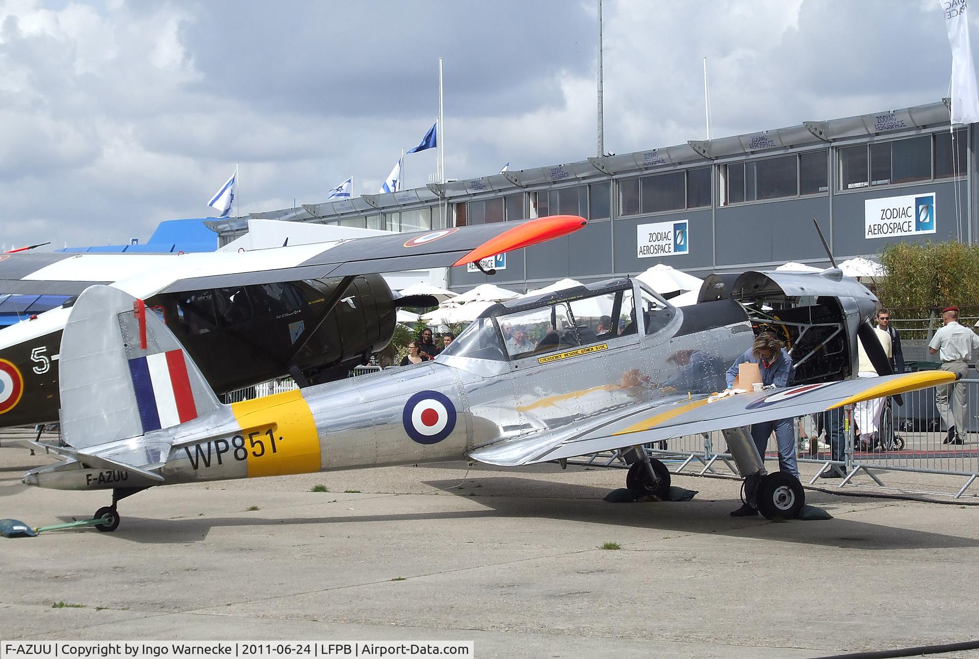 F-AZUU, 1952 De Havilland DHC-1 Chipmunk T.10 C/N C1/0736, De Havilland Canada DHC-1 Chipmunk 22 at the Aerosalon 2011, Paris