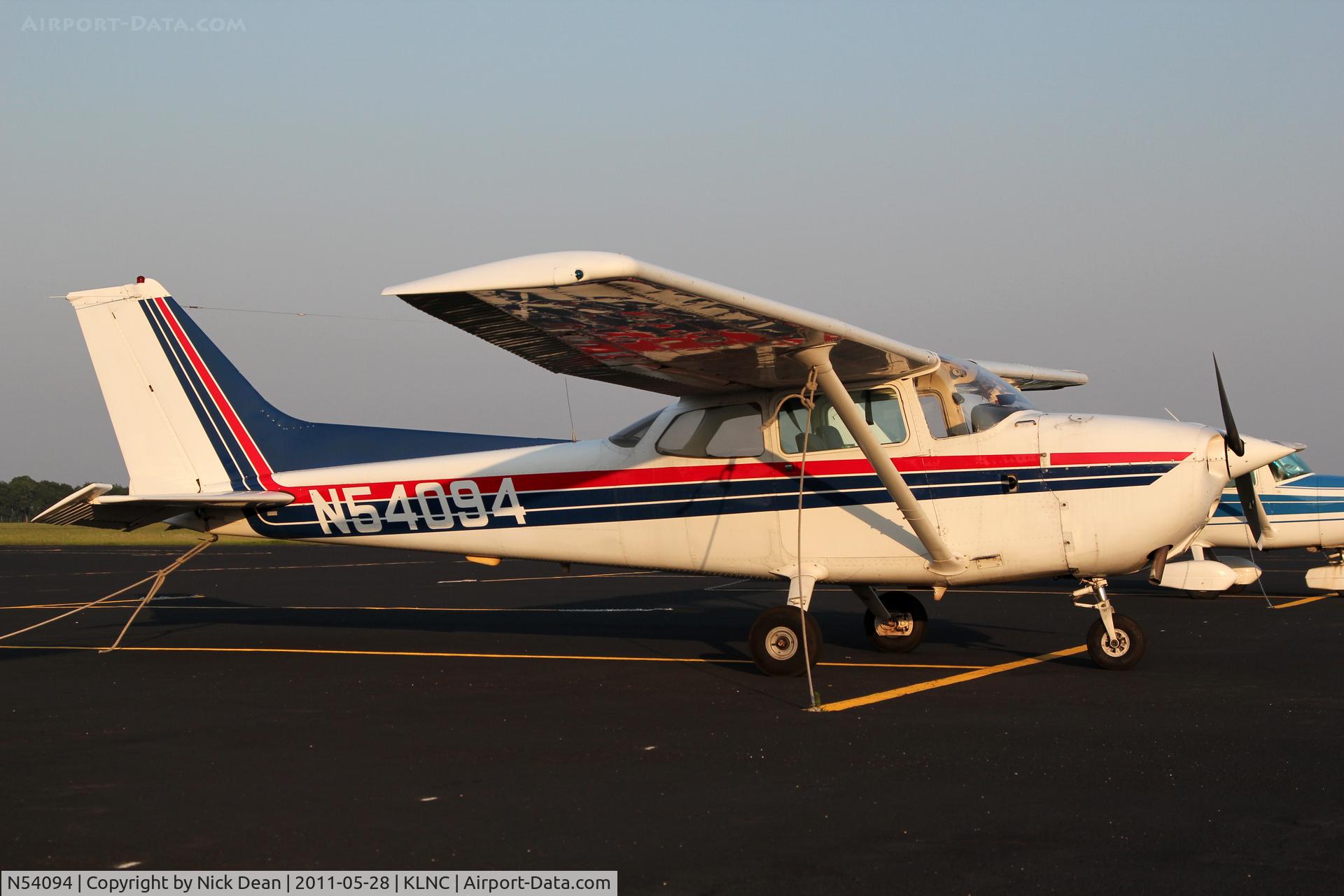 N54094, 1981 Cessna 172P C/N 17274874, KLNC/LNC