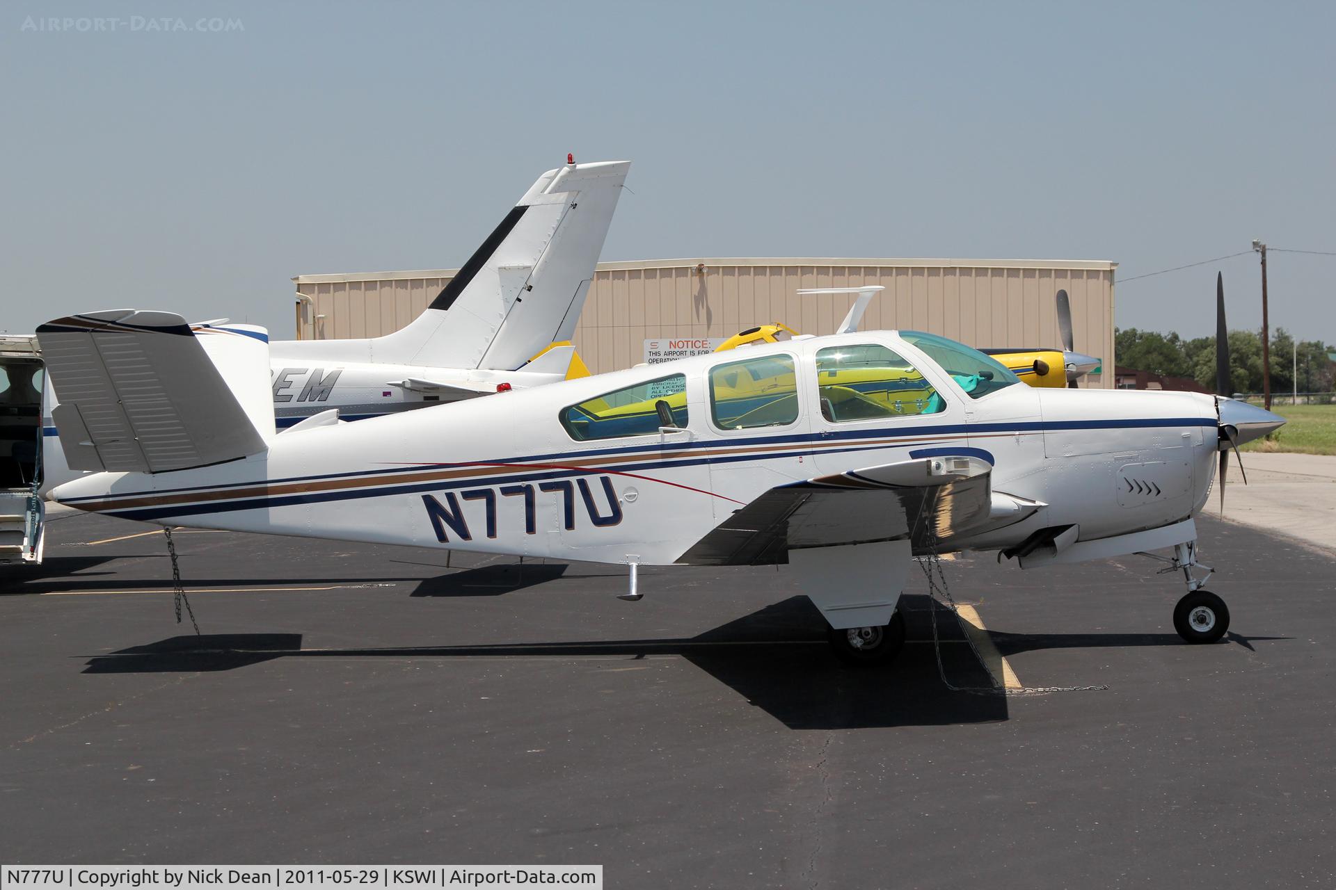N777U, 1970 Beech V35B Bonanza C/N D-9096, KSWI/SWI