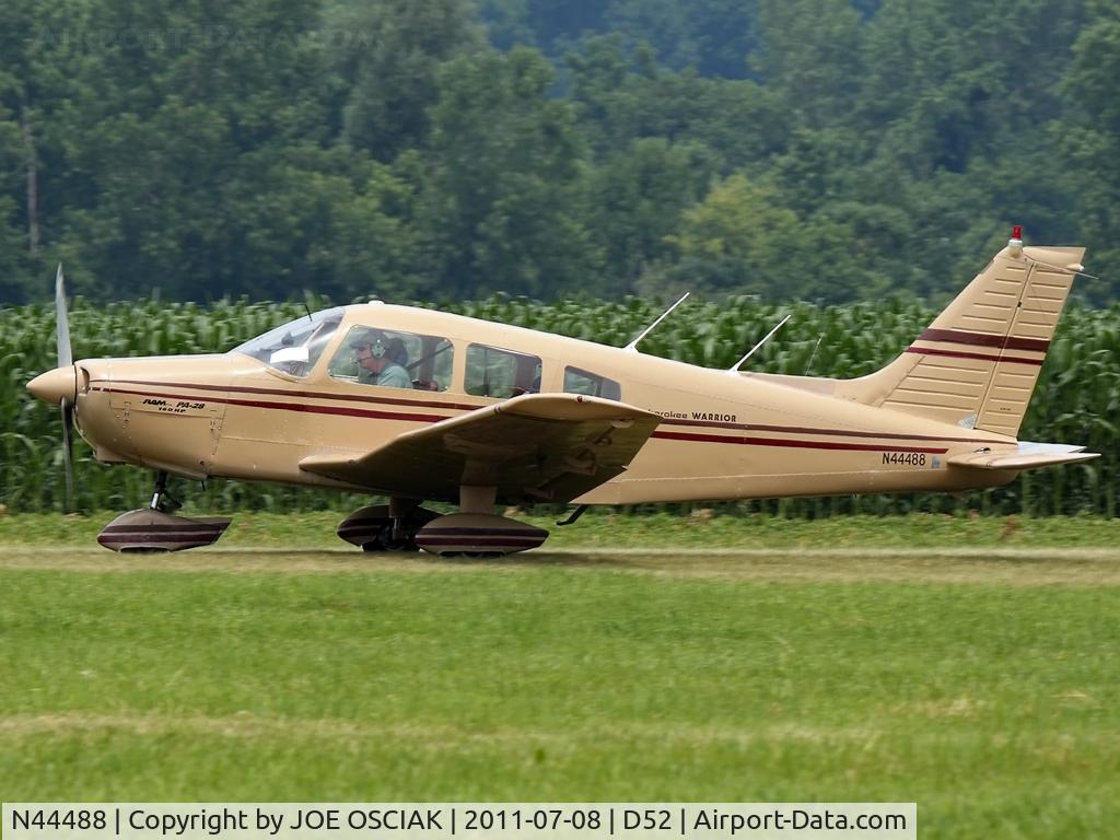 N44488, 1974 Piper PA-28-151 C/N 28-7415647, at Geneseo