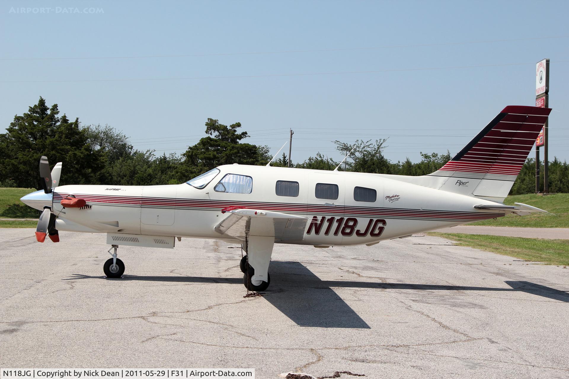 N118JG, 1995 Piper PA-46-350P Malibu Mirage C/N 4622187, F31 Lake Texoma